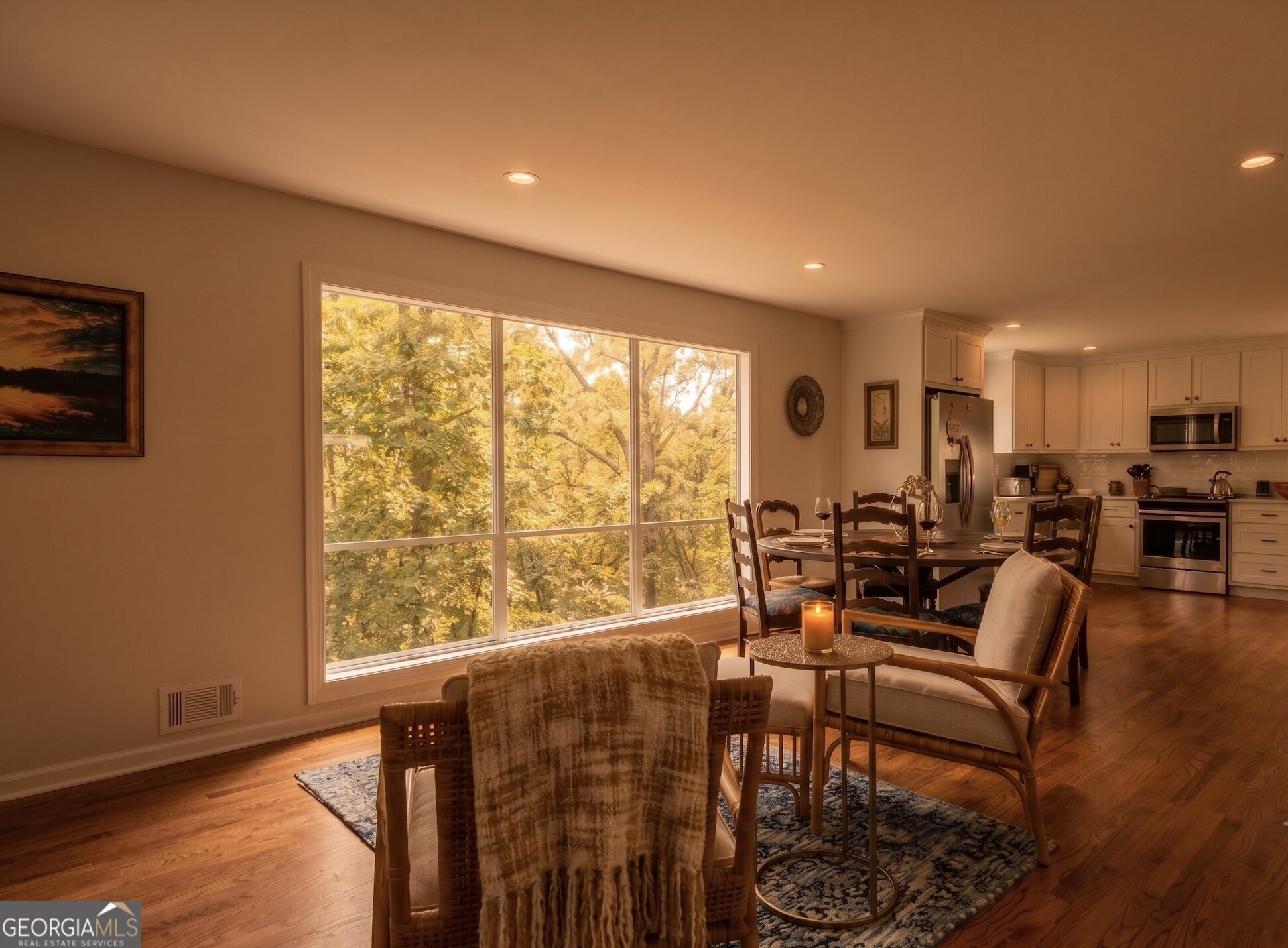2251 Skyline Drive Property Photo 5