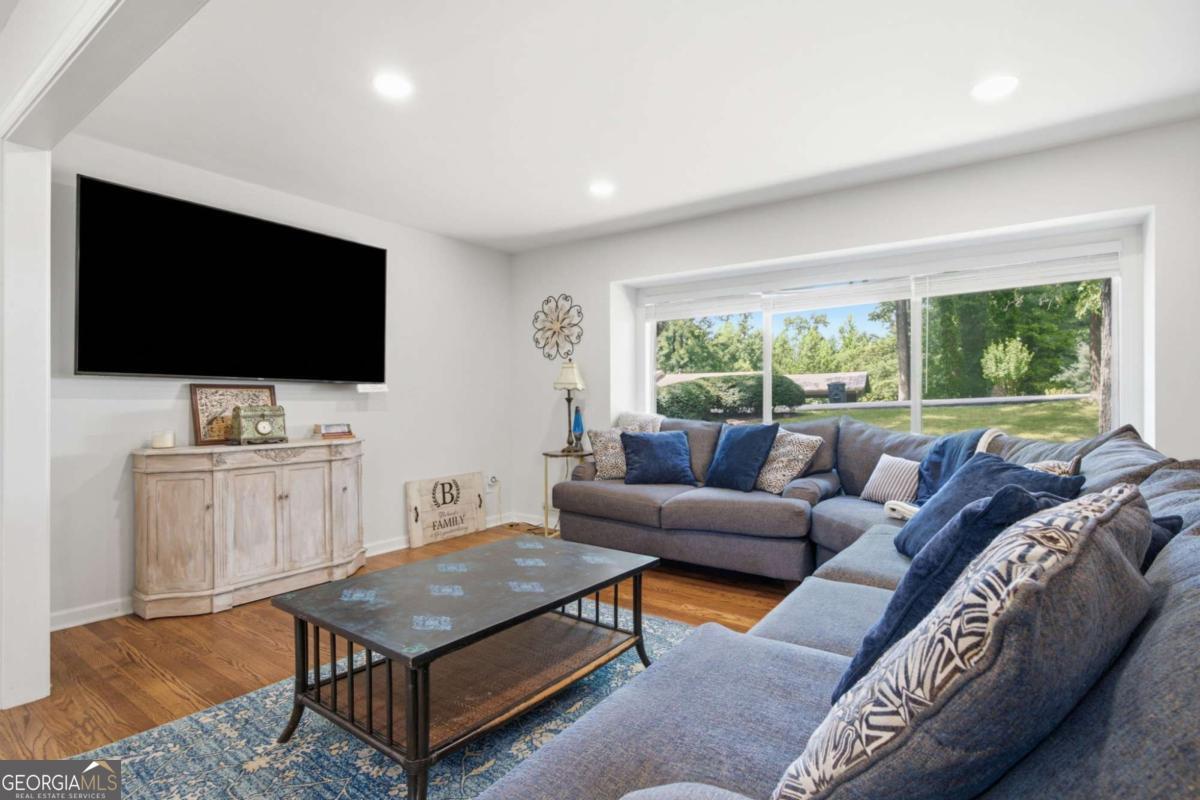 2251 Skyline Drive Property Photo 19