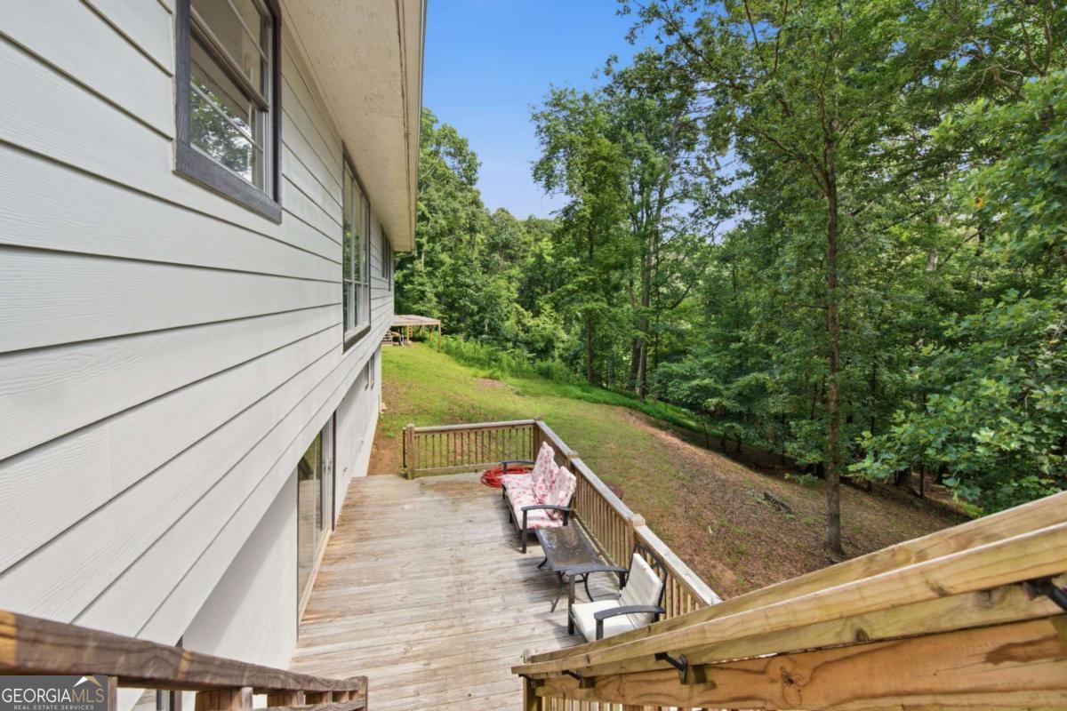2251 Skyline Drive Property Photo 28