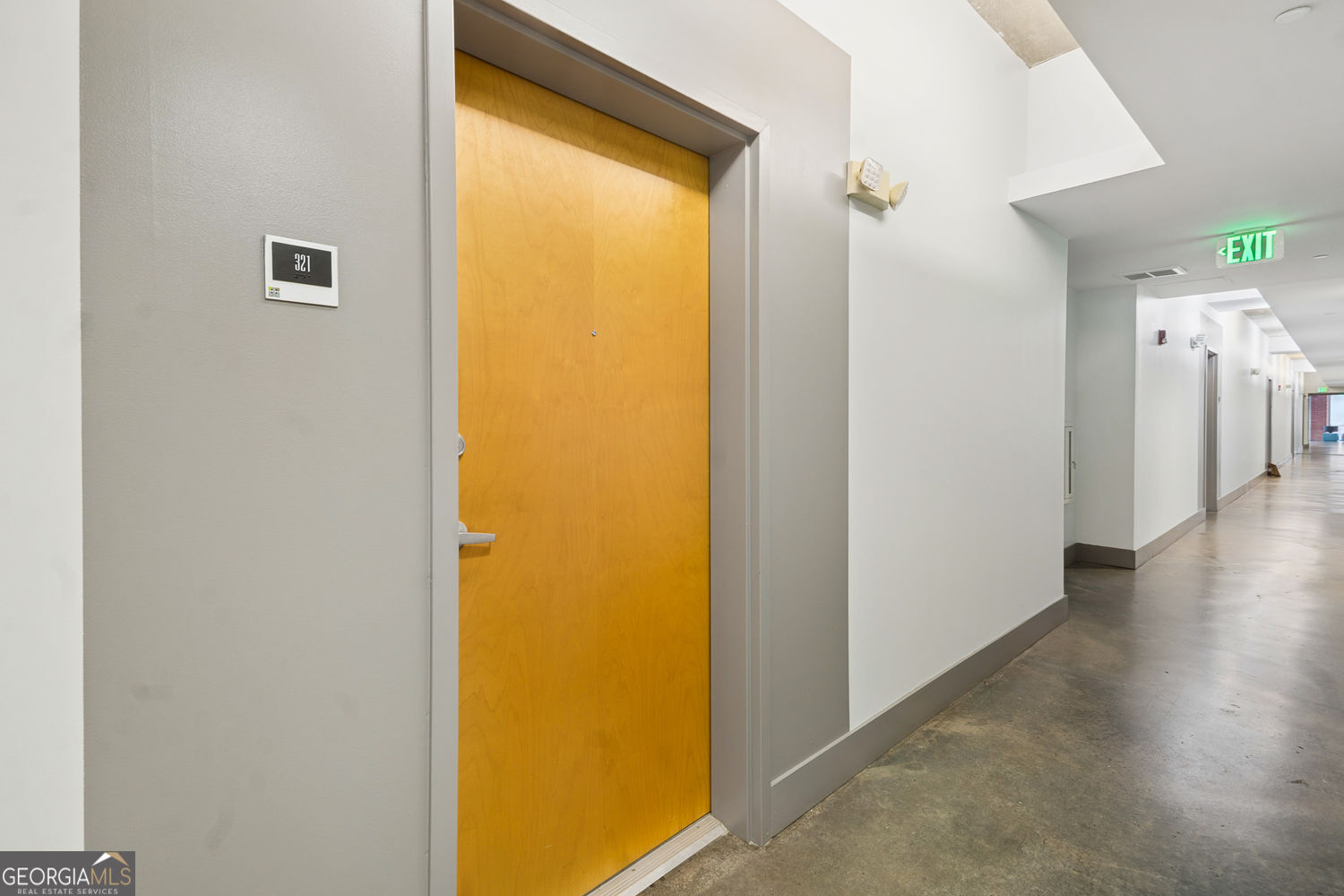 245 N Highland Avenue Ne # 321 Property Photo 6