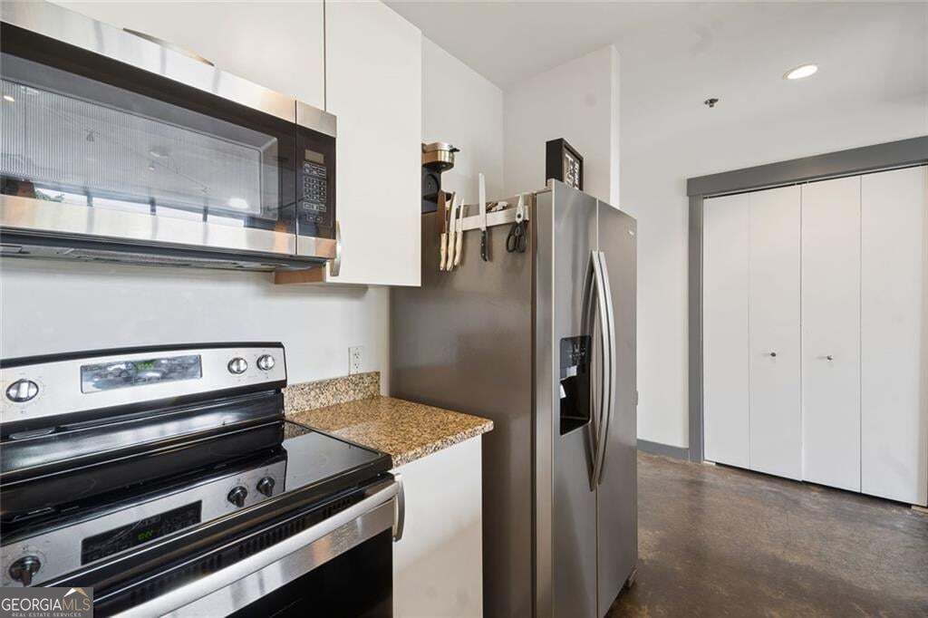 245 N Highland Avenue Ne # 321 Property Photo 11