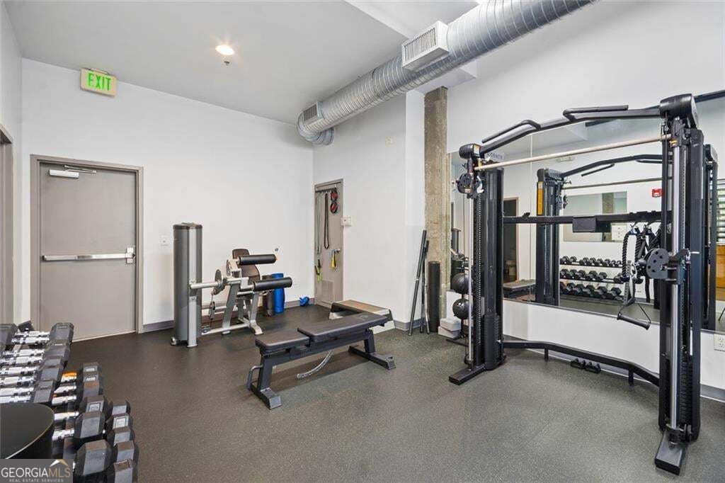 245 N Highland Avenue Ne # 321 Property Photo 27