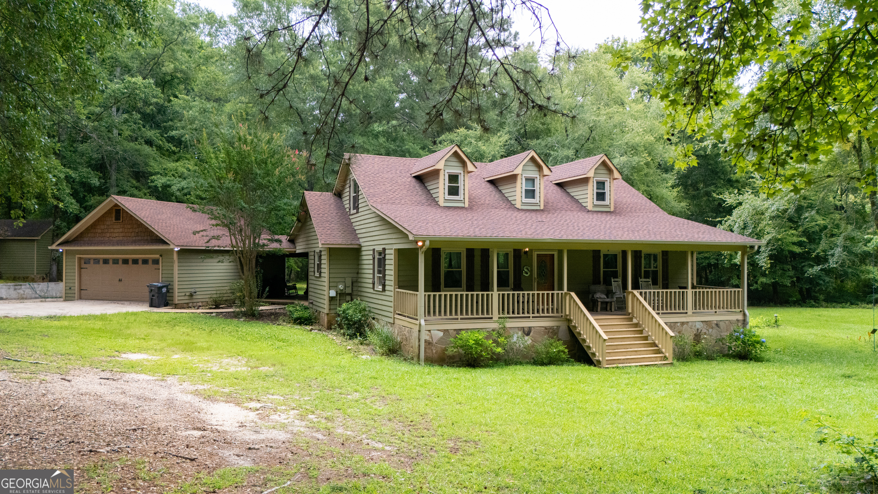 697 John Lovelace Road Property Photo 1