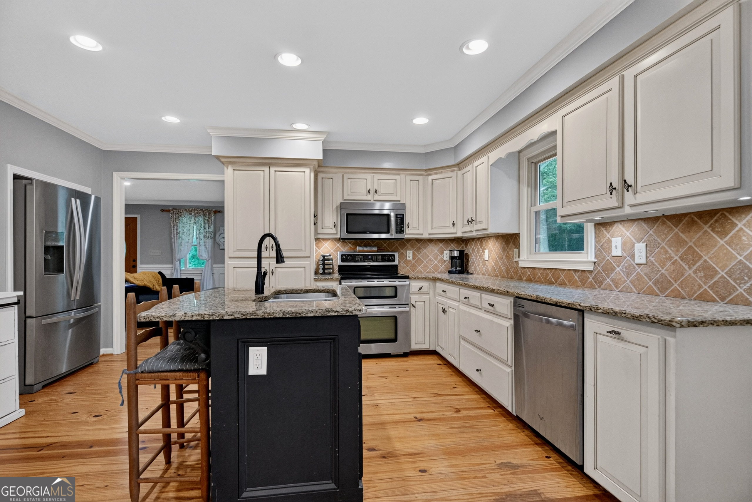 697 John Lovelace Road Property Photo 13