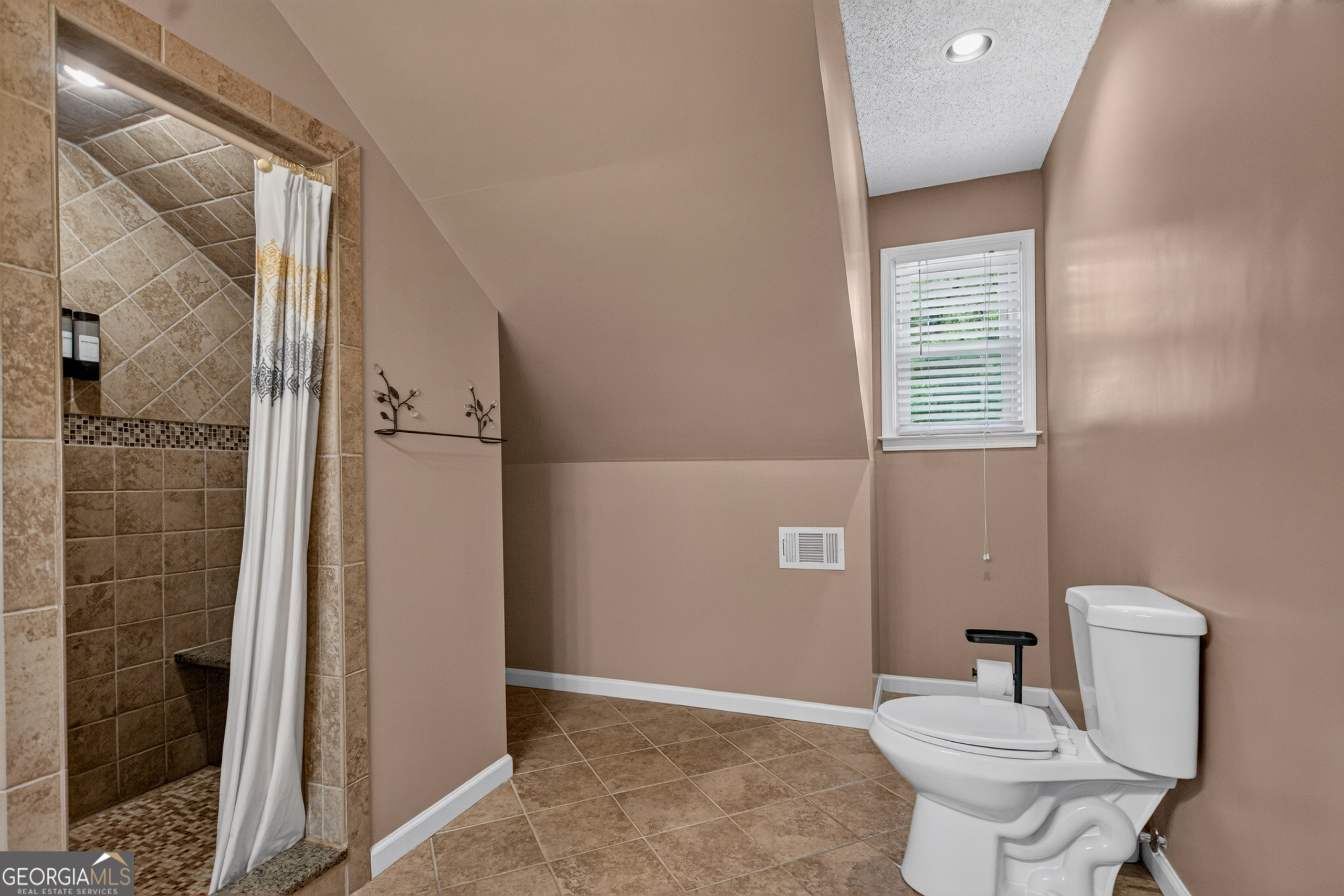 697 John Lovelace Road Property Photo 29