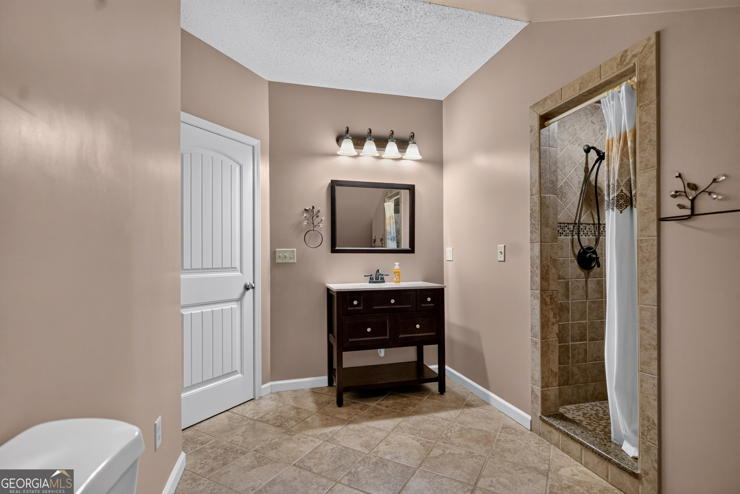 697 John Lovelace Road Property Photo 30