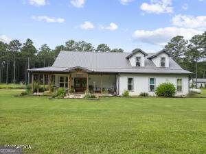 138 Posey Drive Property Photo 1