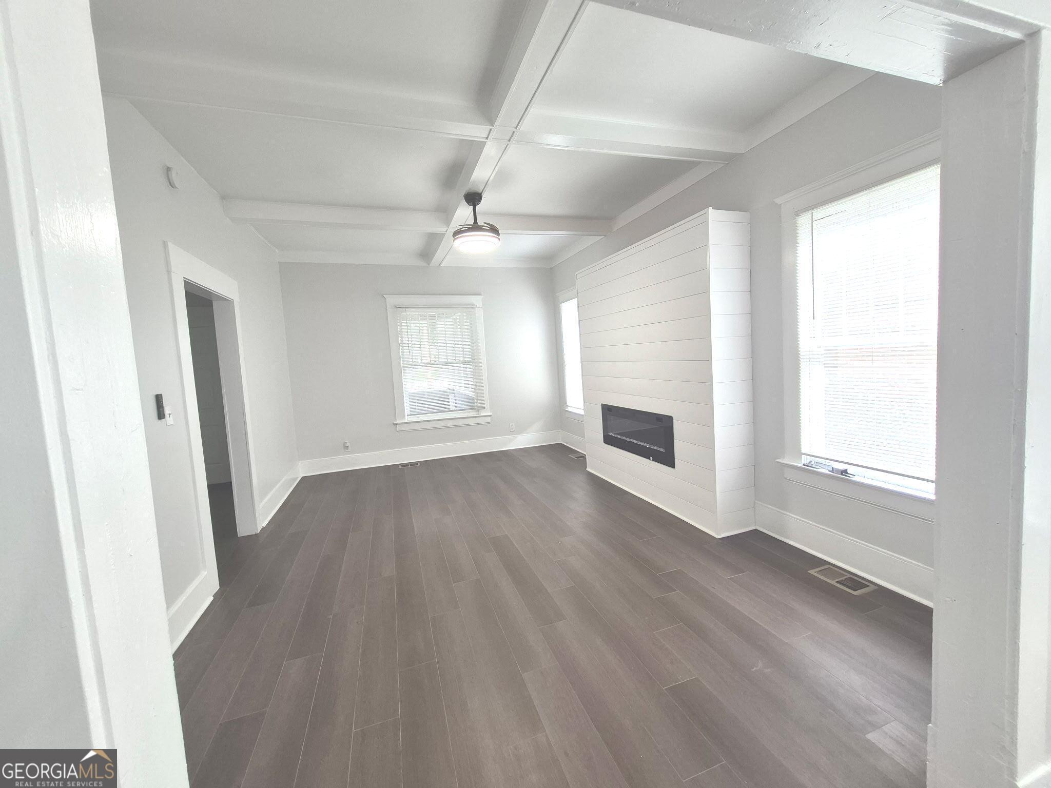 1078 Arlington Avenue Sw Property Photo 9