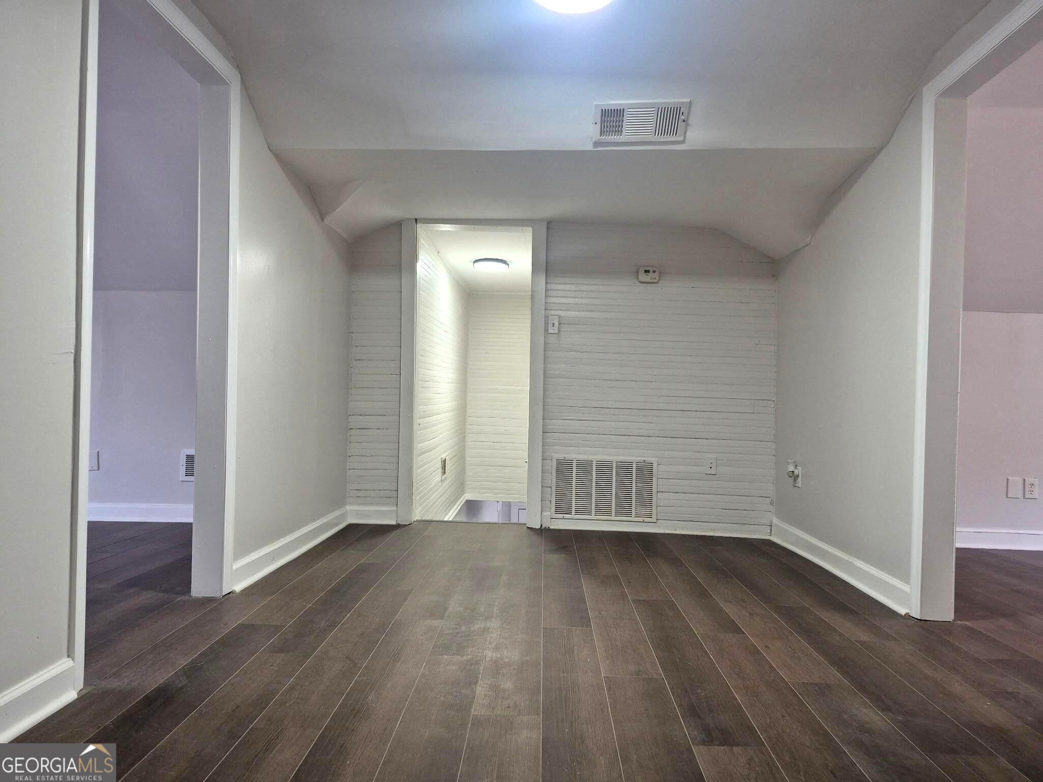 1078 Arlington Avenue Sw Property Photo 20