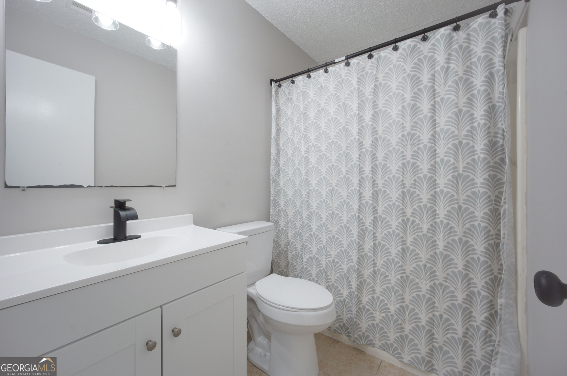 5645 Estates Court Property Photo 15