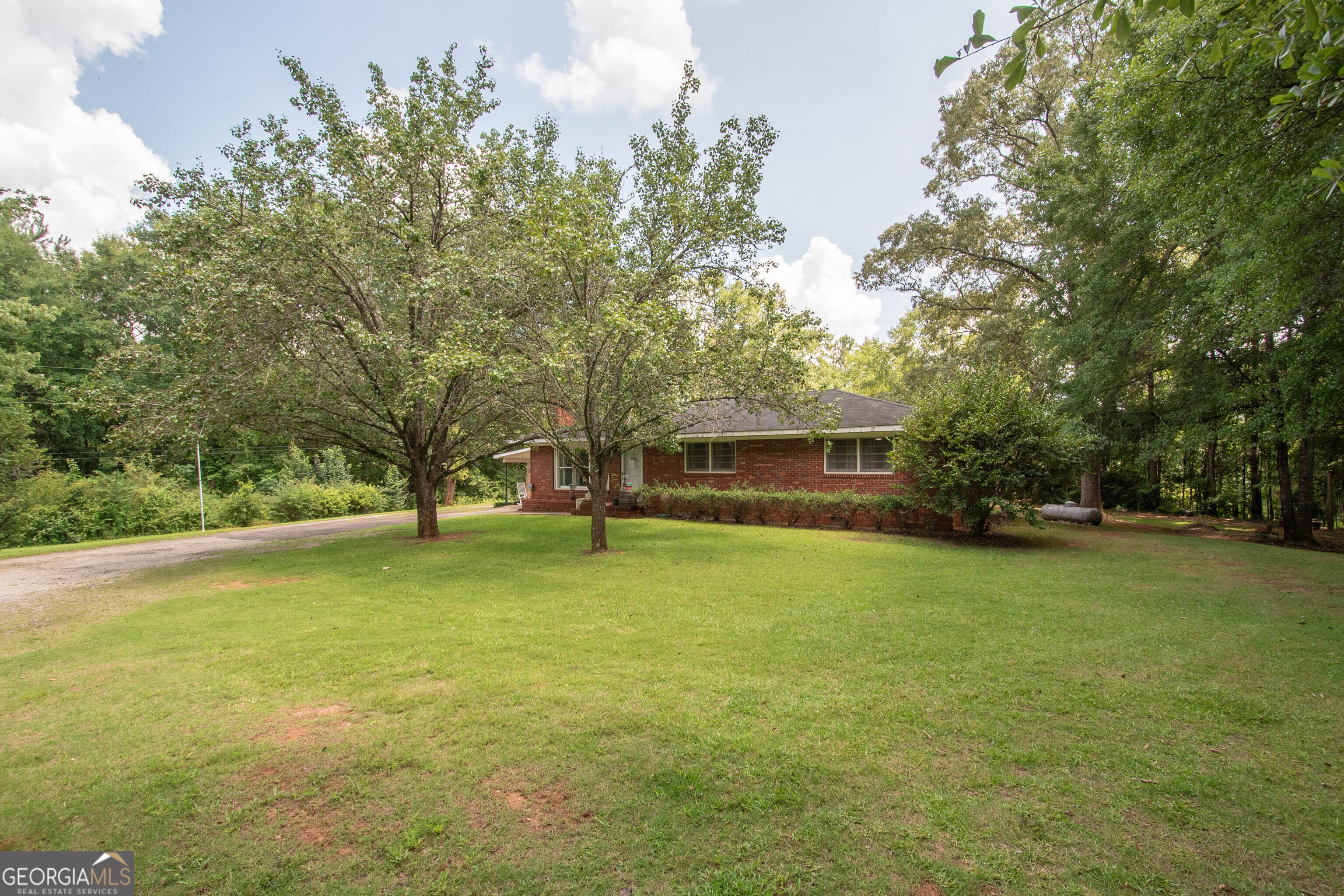 124 Marty Lane Property Photo 3