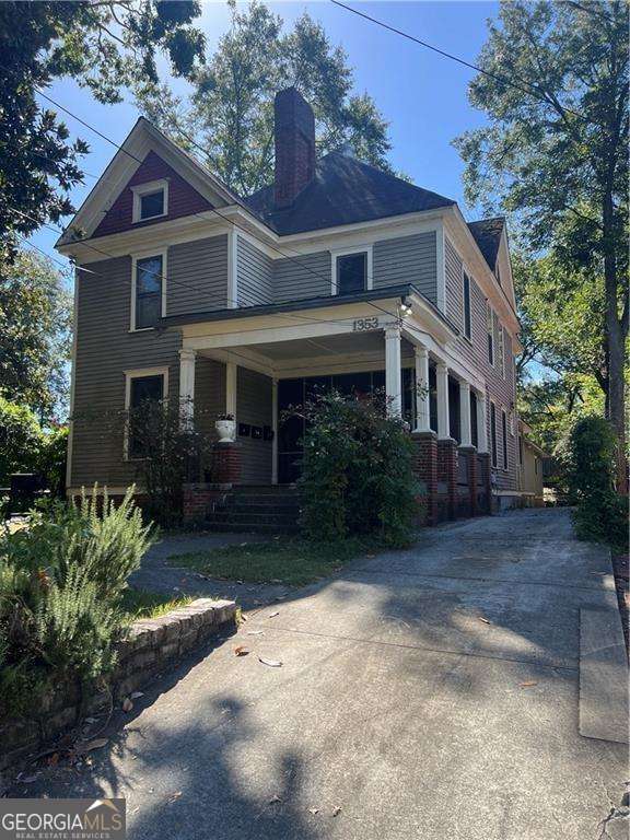 1353 La France Street NE Property Photo 1