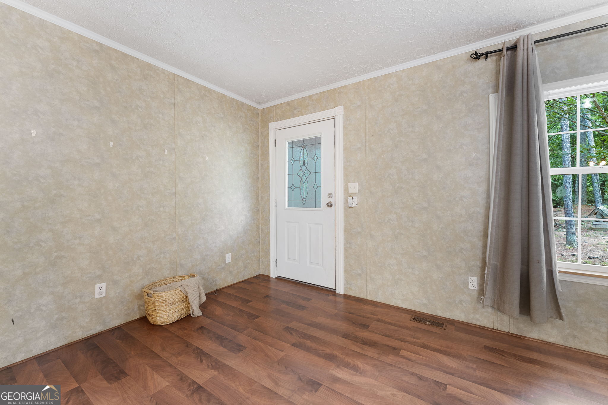 108 Rock Lake Court Property Photo 6