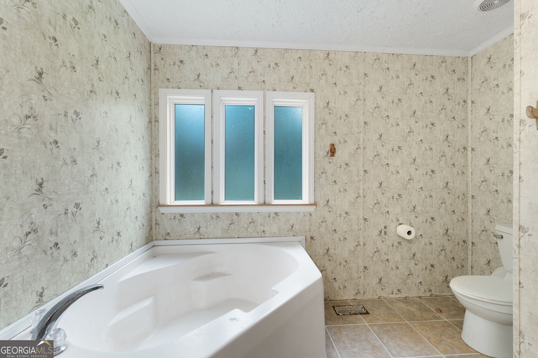 108 Rock Lake Court Property Photo 22