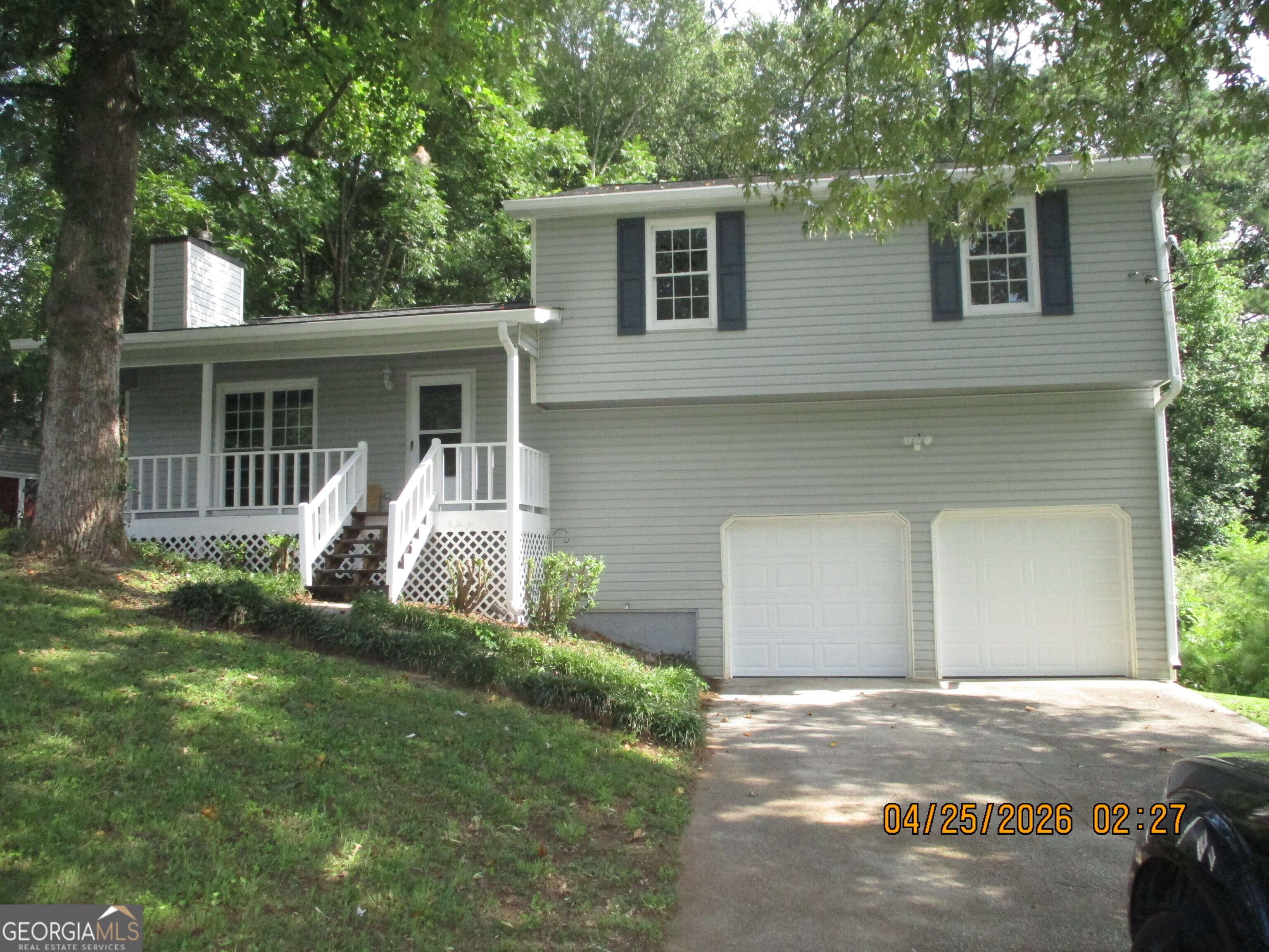 77 Hollyberry Drive Property Photo 1