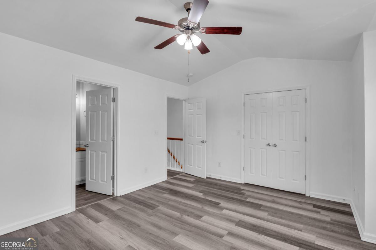 2827 Creek Bottom Court Property Photo 6