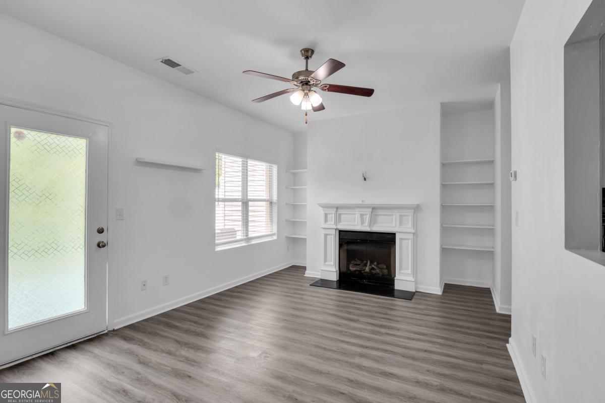 2827 Creek Bottom Court Property Photo 7