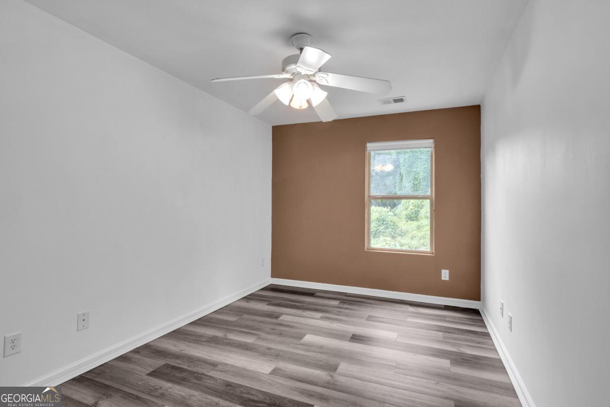 2827 Creek Bottom Court Property Photo 9