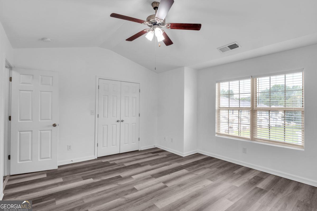 2827 Creek Bottom Court Property Photo 17