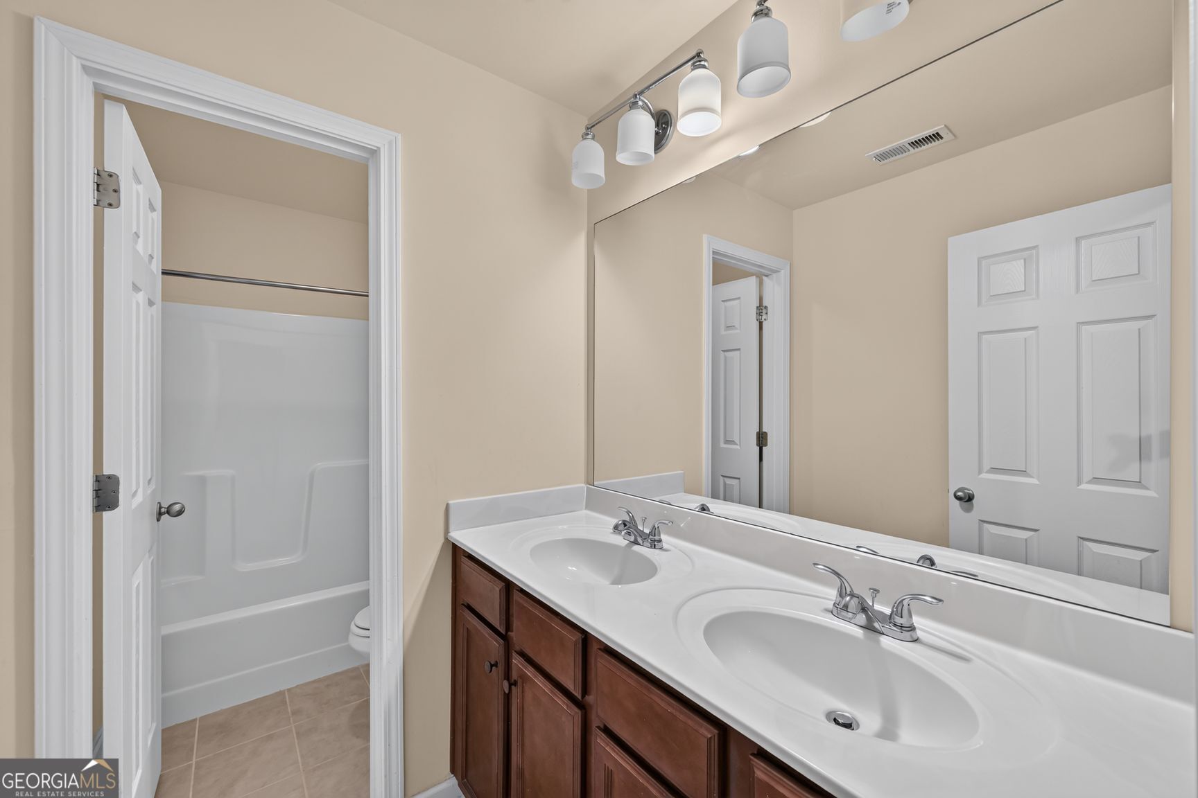 5940 Peltier Trace Property Photo 18