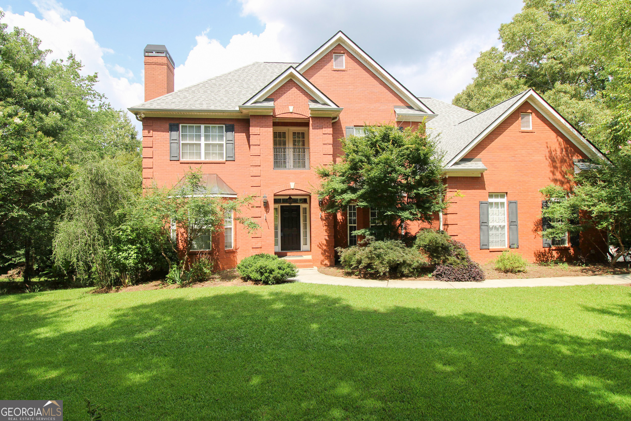 12216 Edgewater Drive Property Photo 2