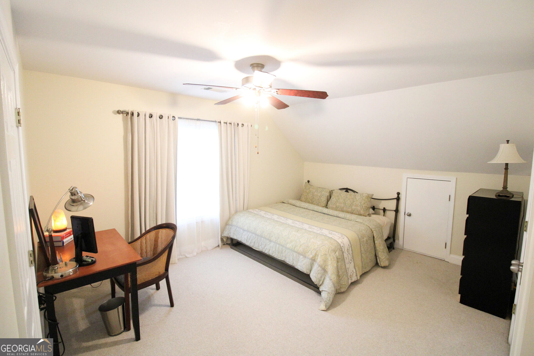 12216 Edgewater Drive Property Photo 19