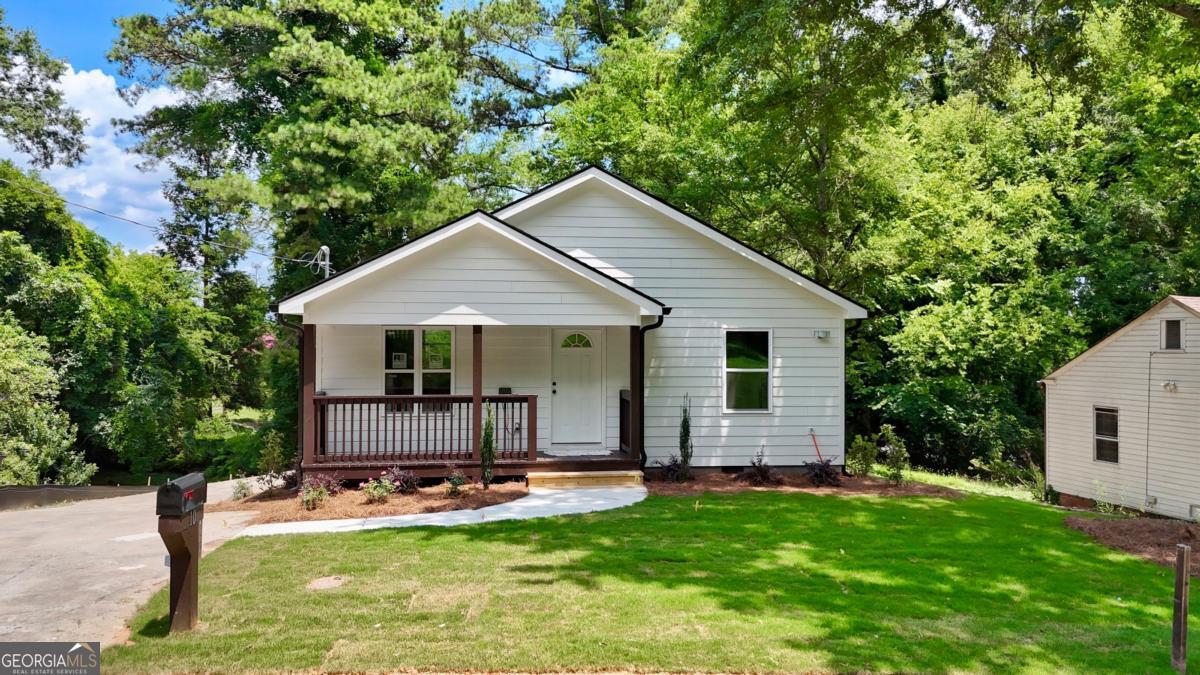 10 Roseway Circle NE Property Photo 1