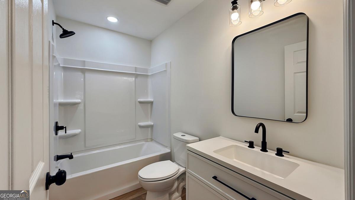 10 Roseway Circle Ne Property Photo 21