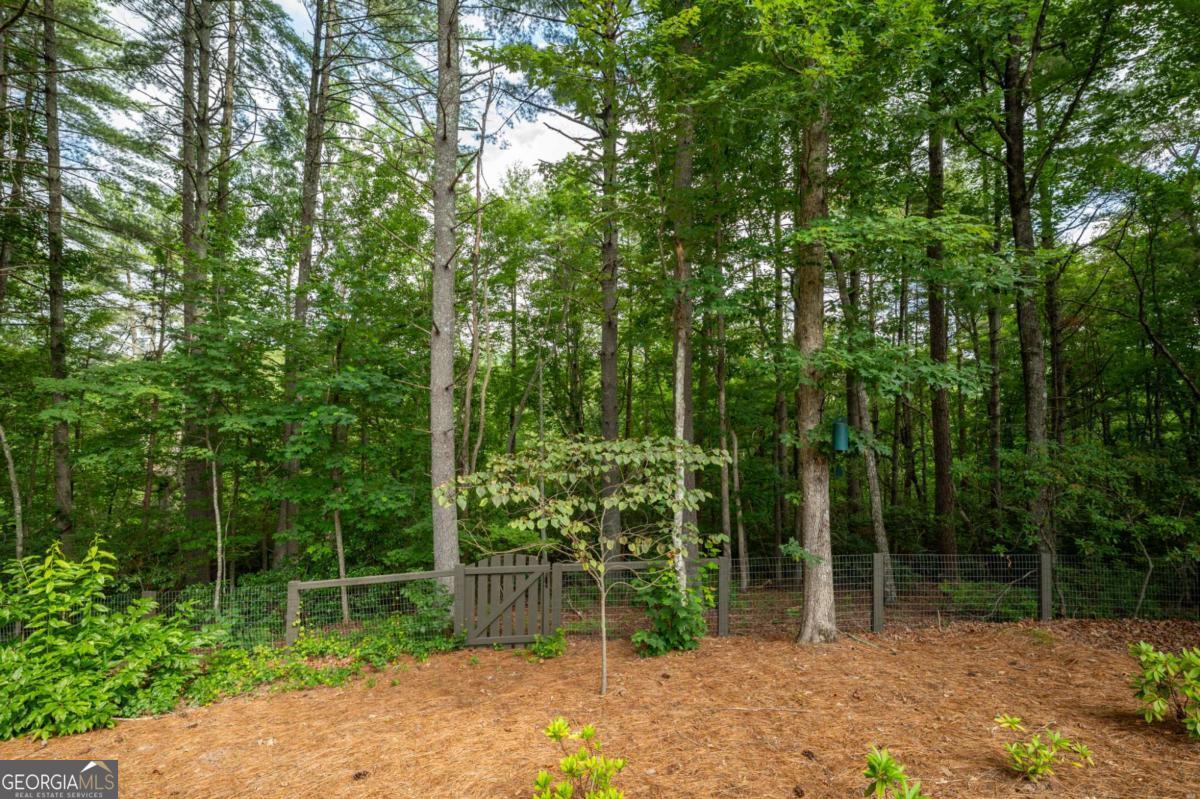 87 Whisper Place Property Photo 60