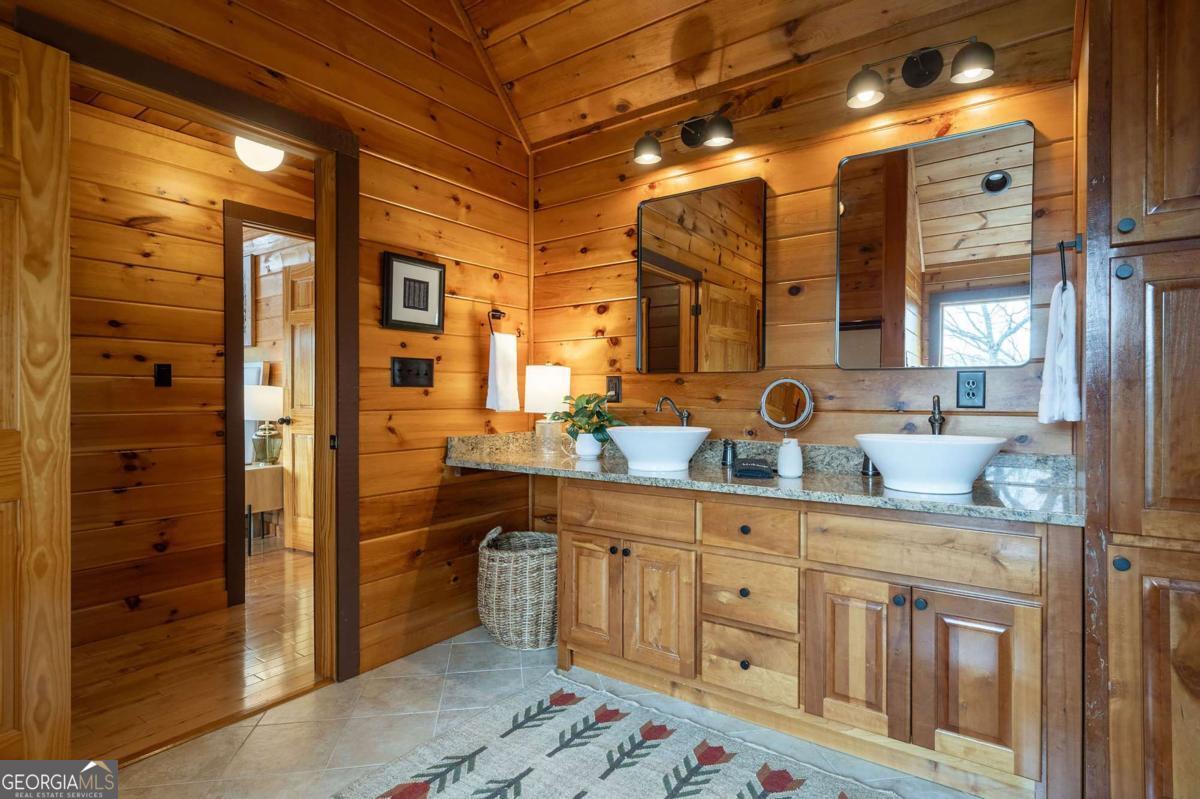 430 Settlement Road Property Photo 34