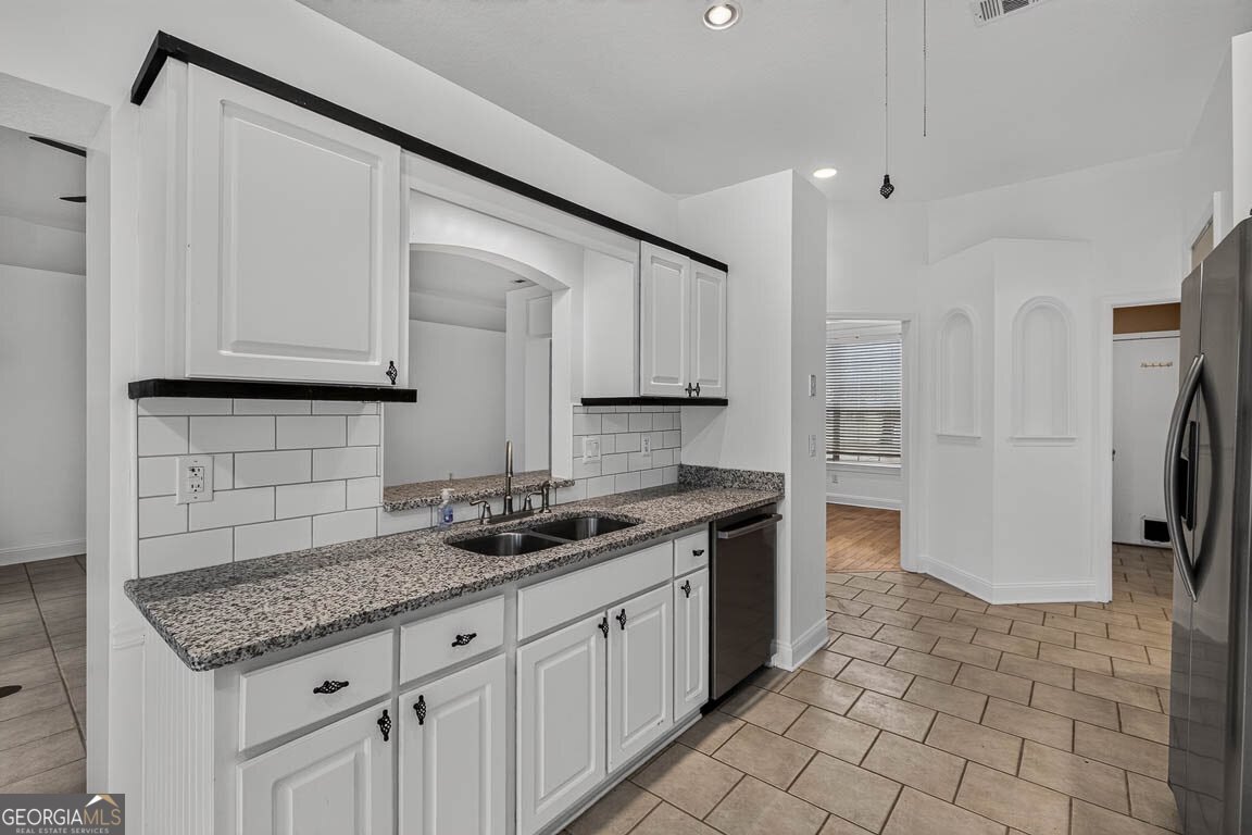 200 Eagle Boulevard Property Photo 11