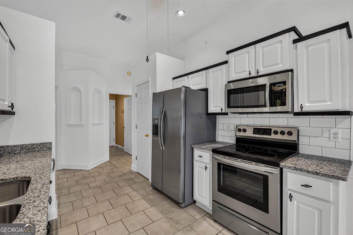 200 Eagle Boulevard Property Photo 12