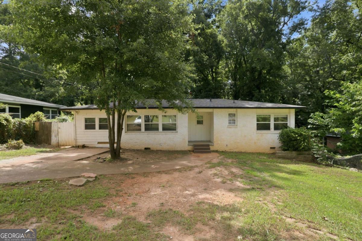 6135 Holiday Boulevard Property Photo 1