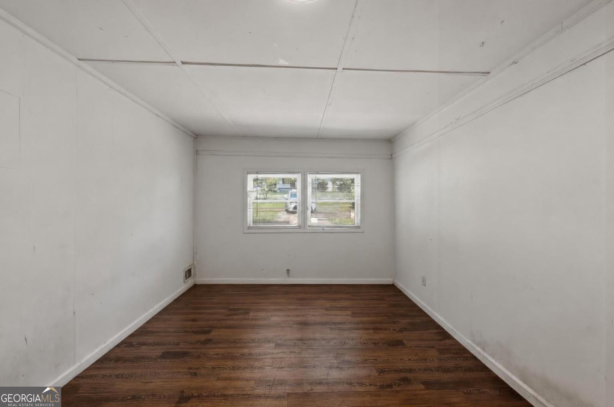 6135 Holiday Boulevard Property Photo 13