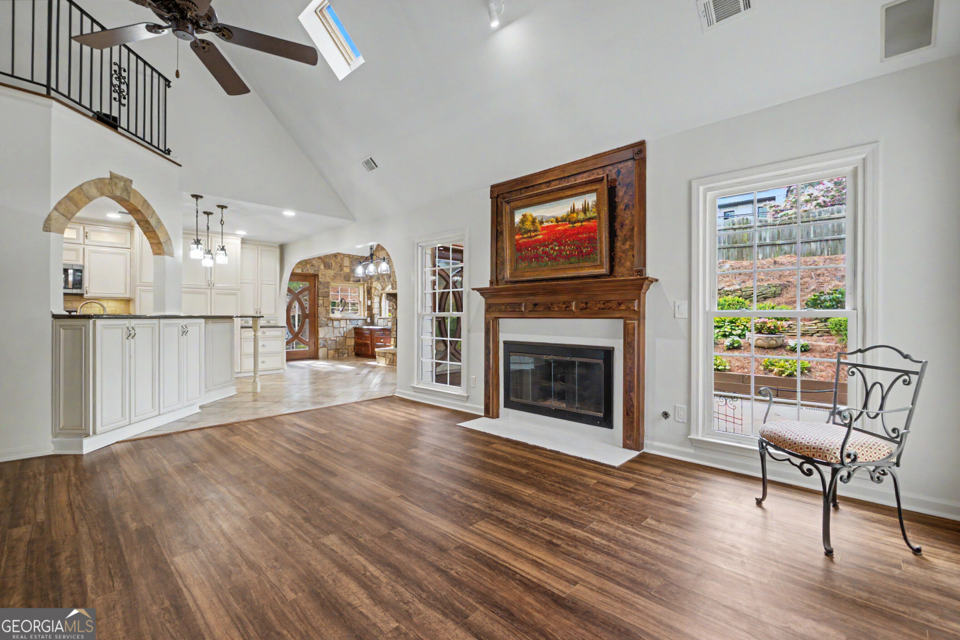 360 Oak Terrace Property Photo 11