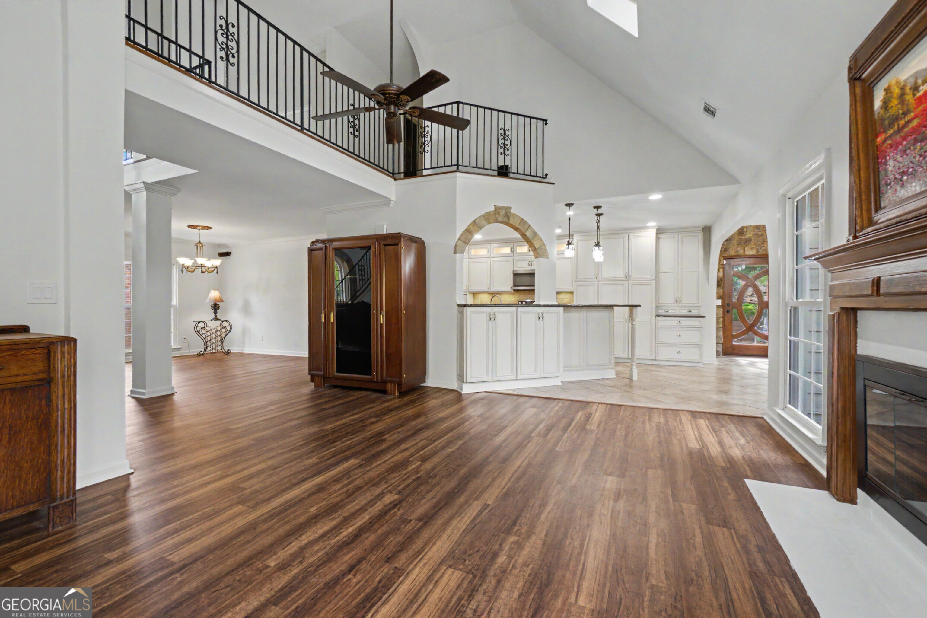 360 Oak Terrace Property Photo 12