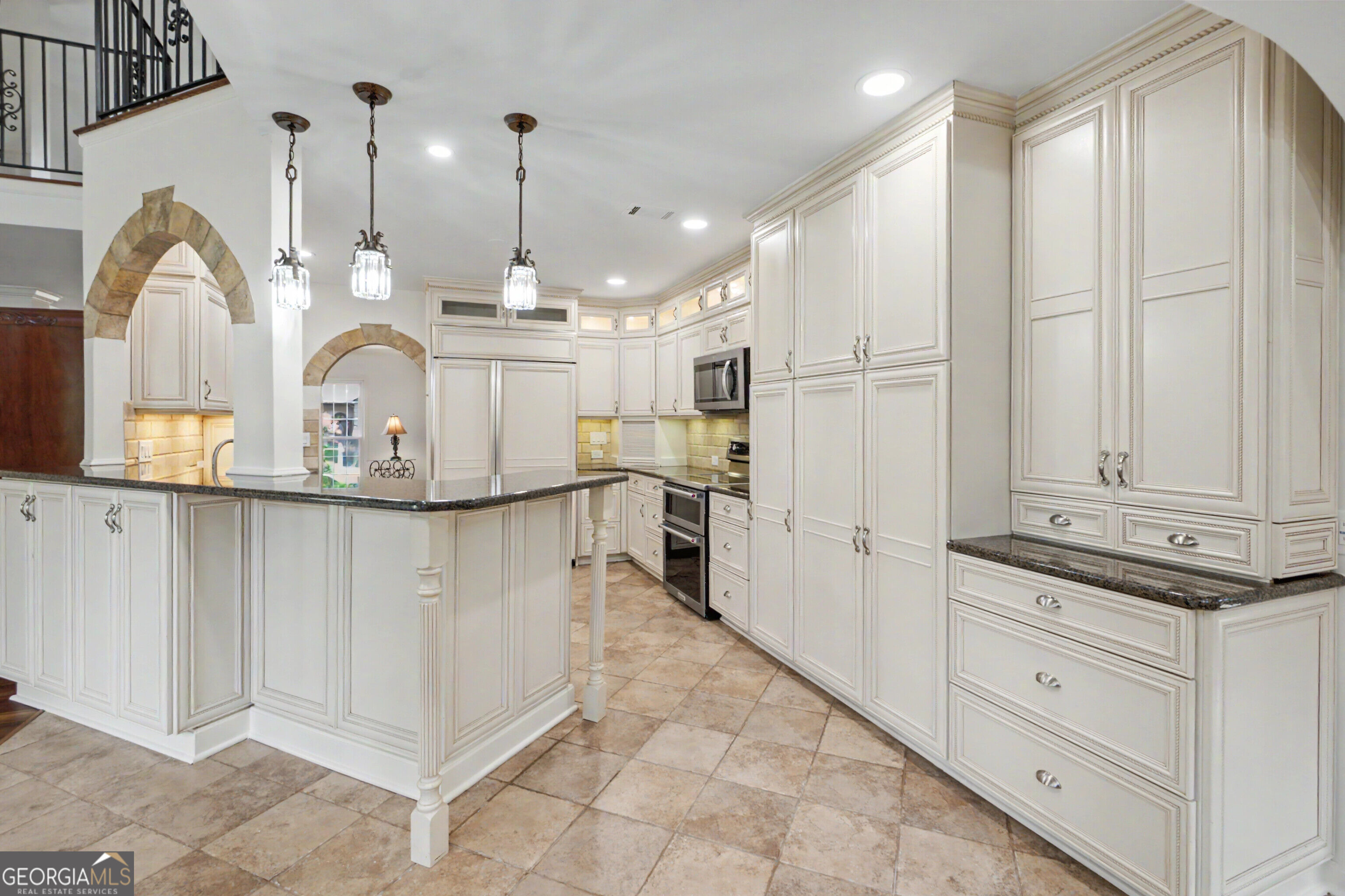 360 Oak Terrace Property Photo 13