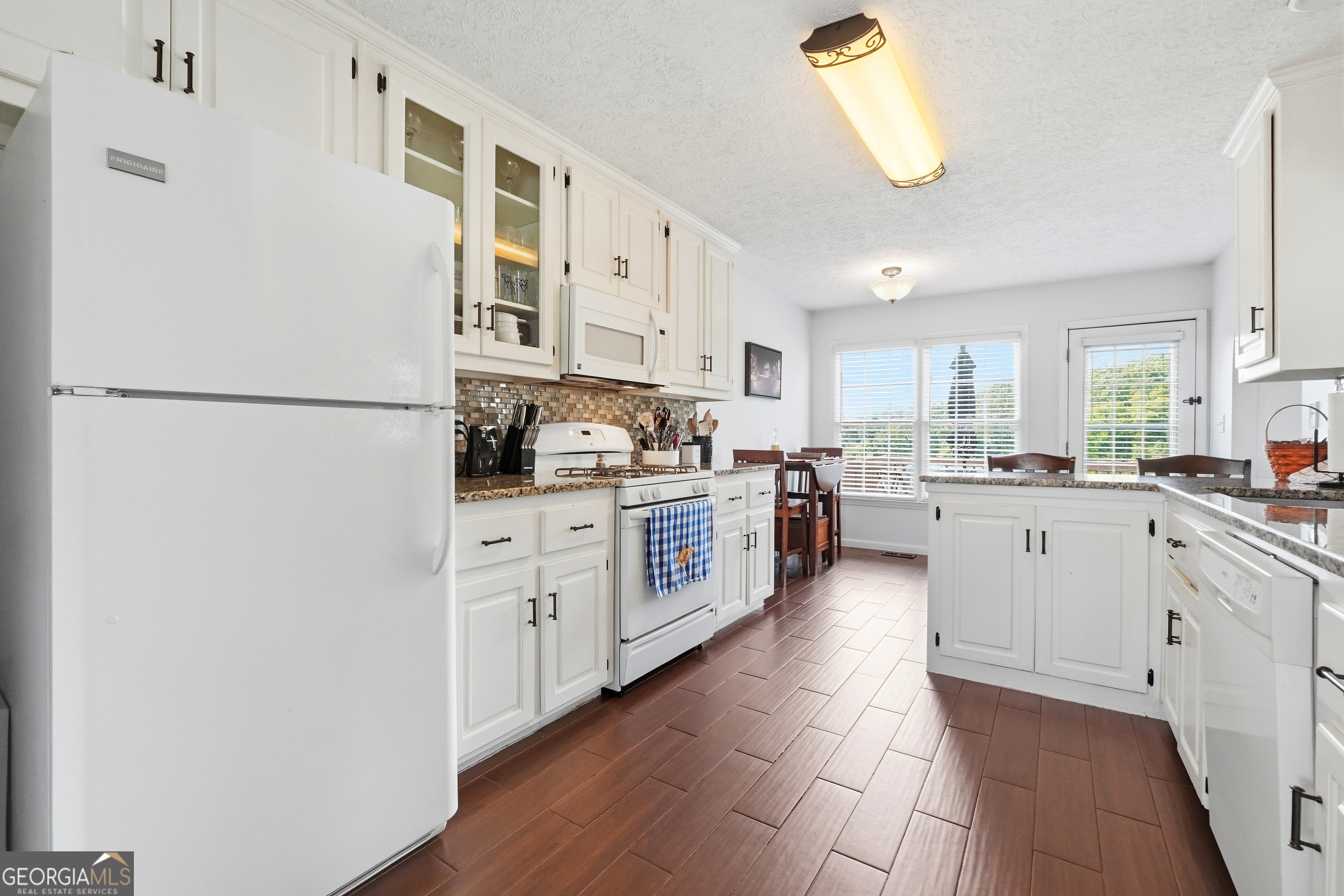 6 Cain Drive Property Photo 16