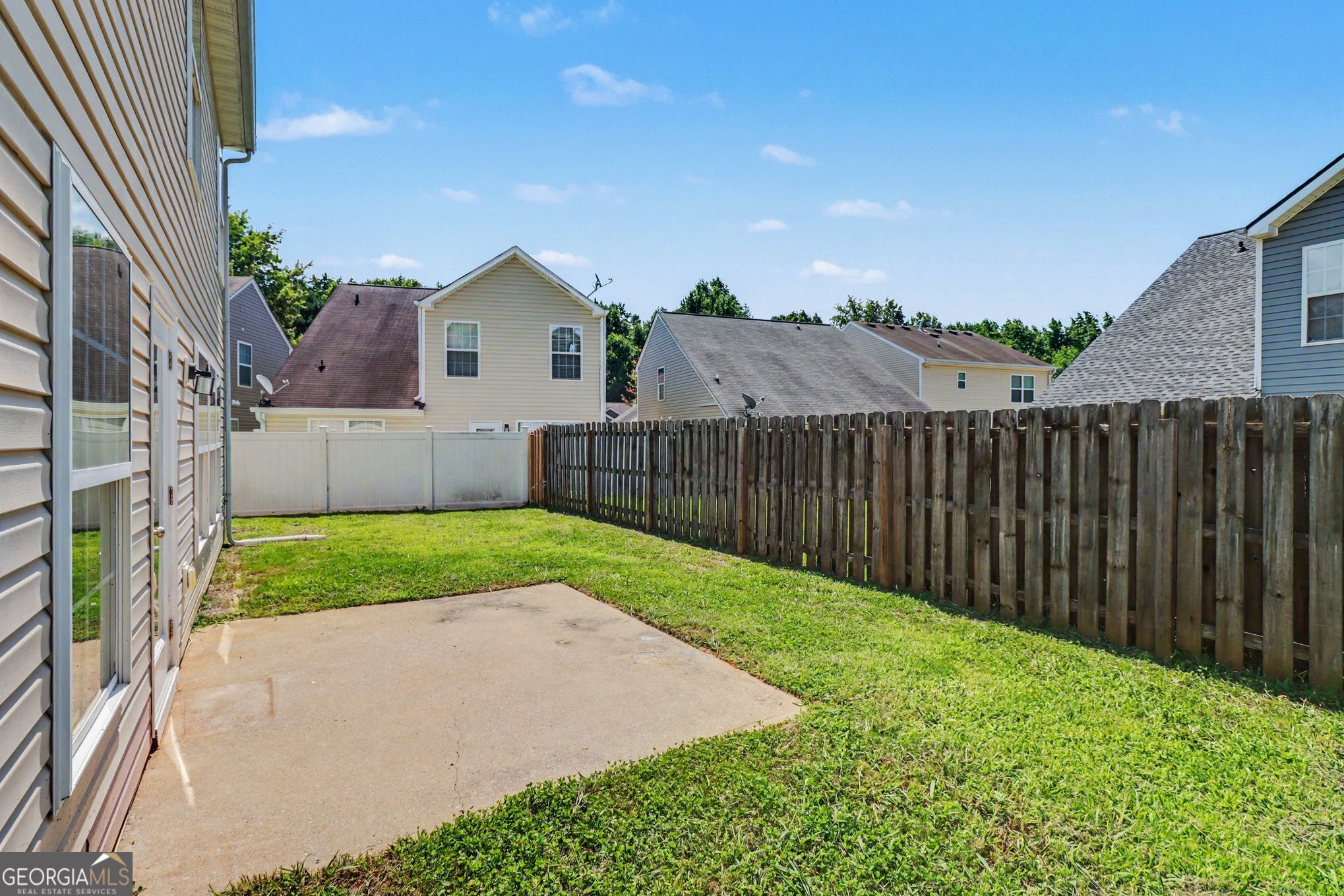 48 Chalet Crossing Property Photo 14