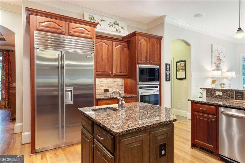 1900 Danforth Pointe Drive Ne Property Photo 14