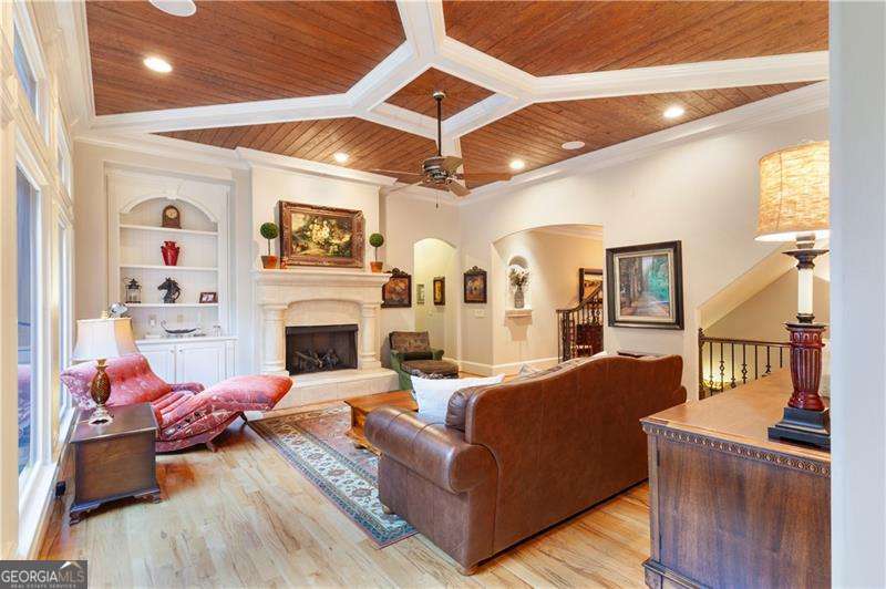 1900 Danforth Pointe Drive Ne Property Photo 27