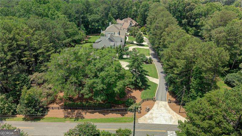 1900 Danforth Pointe Drive Ne Property Photo 69
