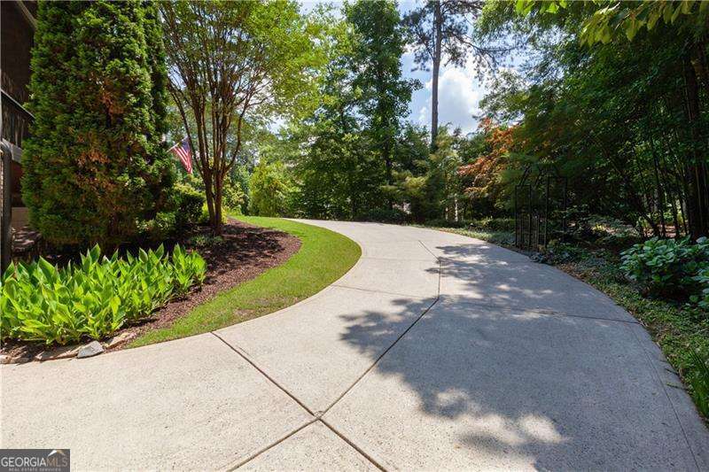 1900 Danforth Pointe Drive Ne Property Photo 72