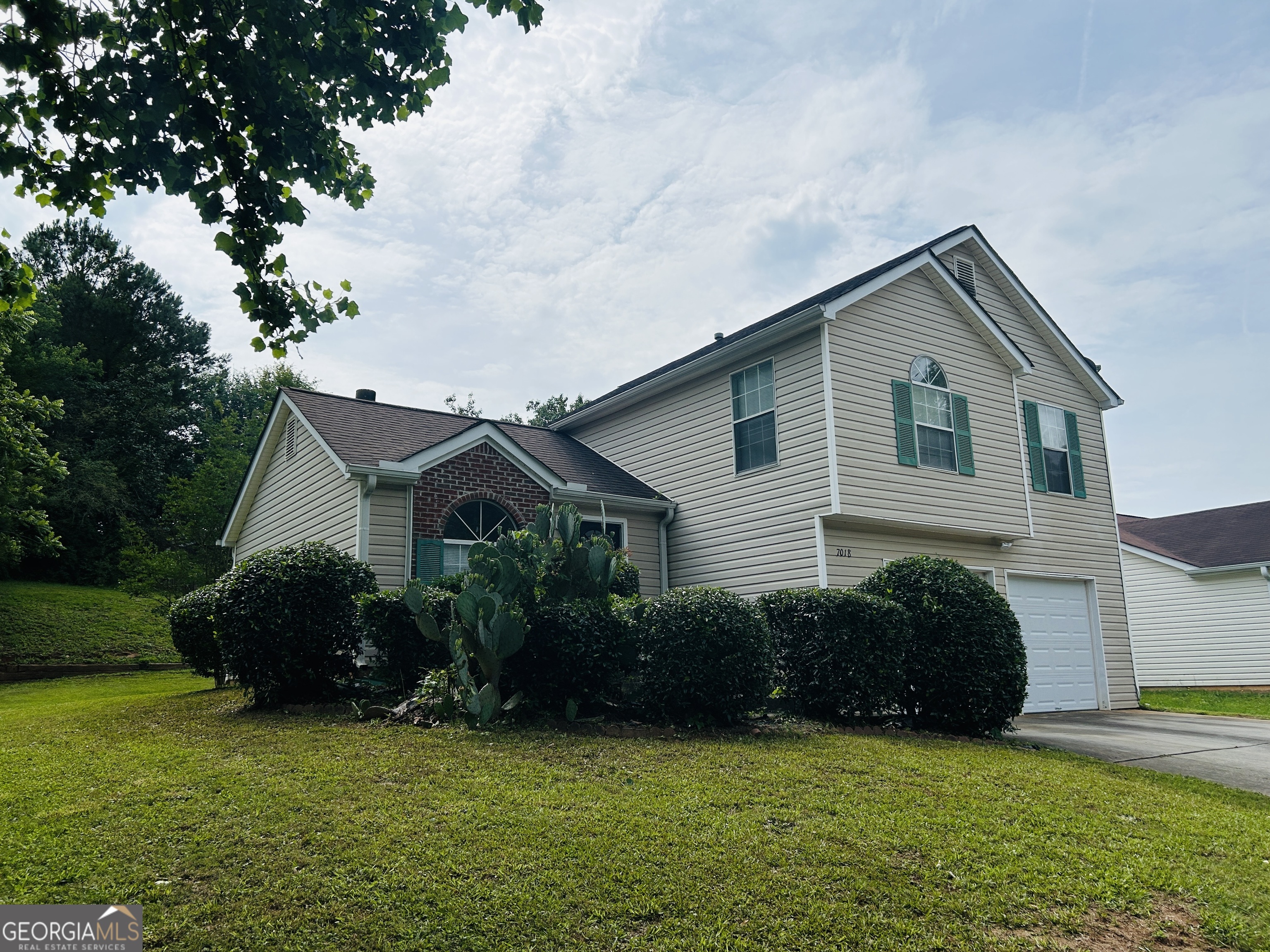 7018 New Dale Road Property Photo 2