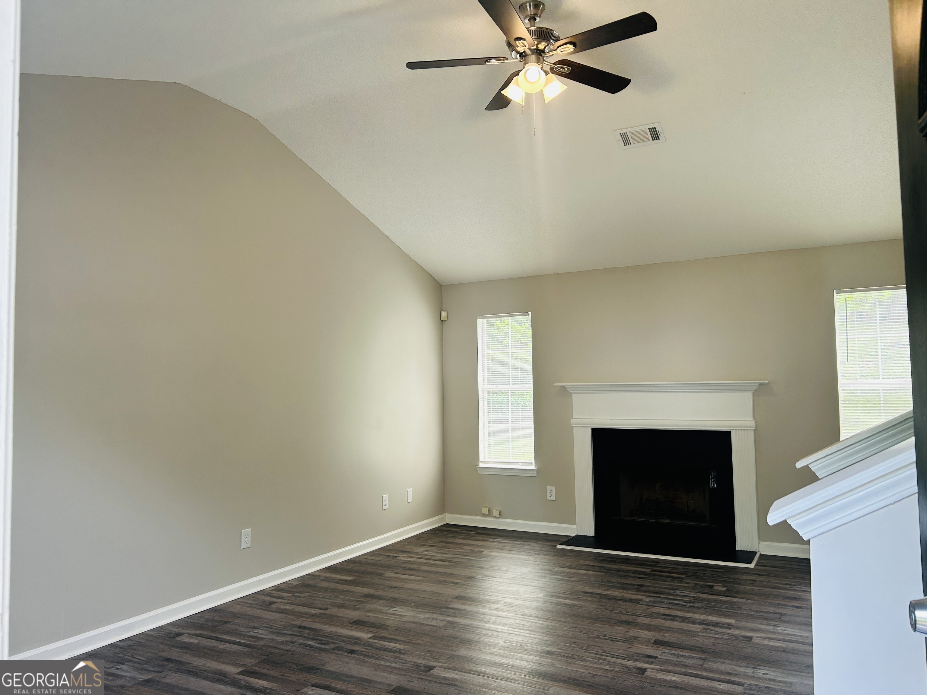 7018 New Dale Road Property Photo 4