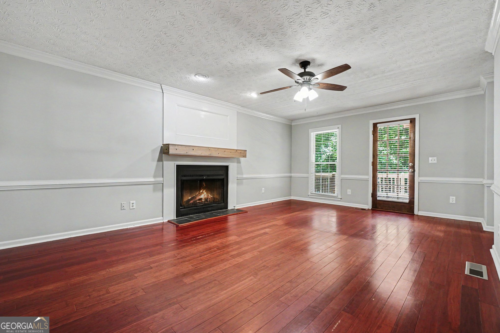 30 Flint Ridge Drive Se Property Photo 3