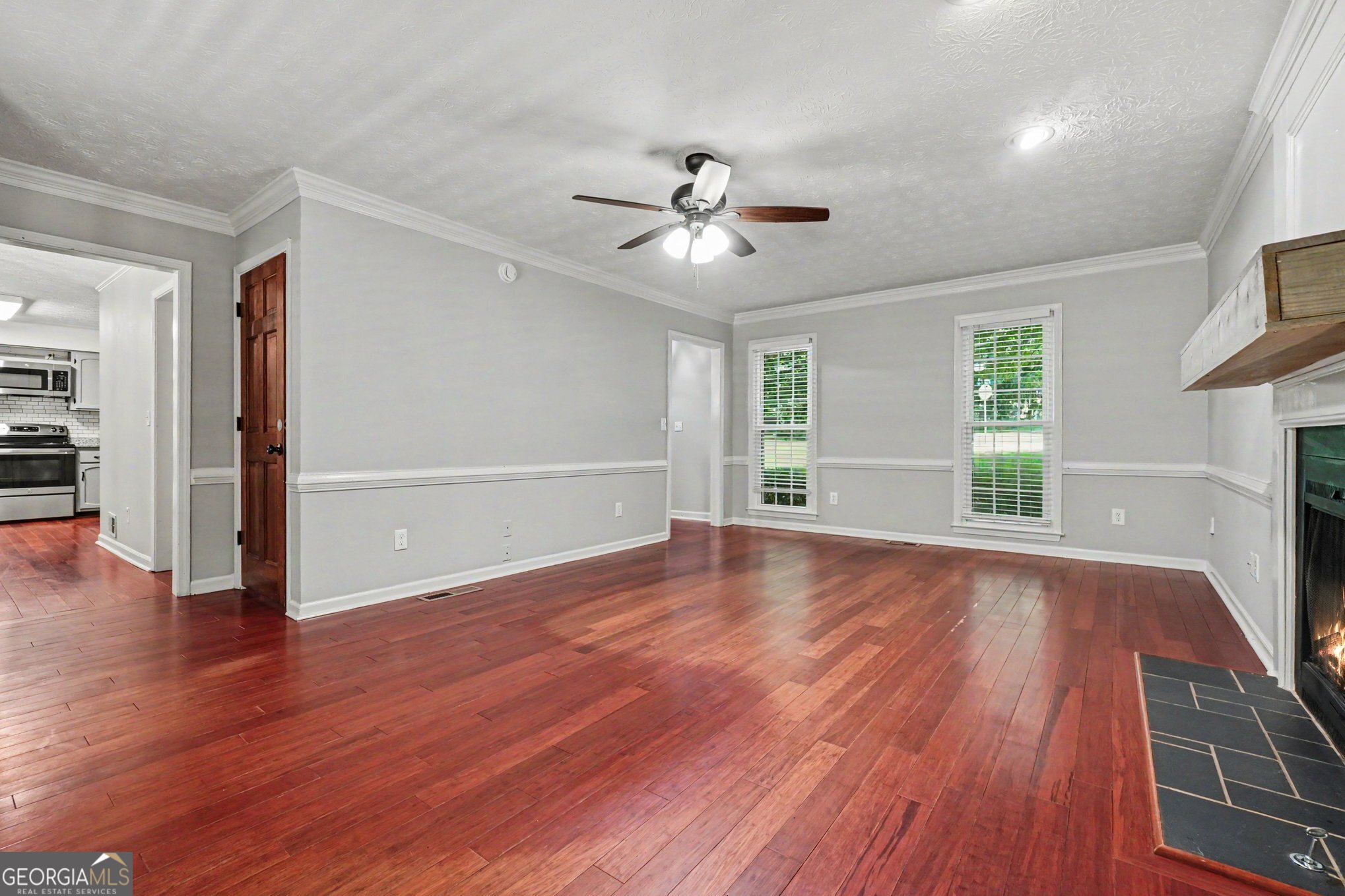 30 Flint Ridge Drive Se Property Photo 6