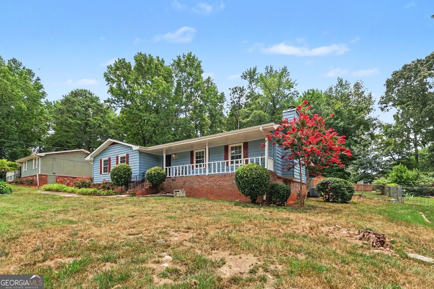 5385 E Rockmoor Drive Property Photo 6