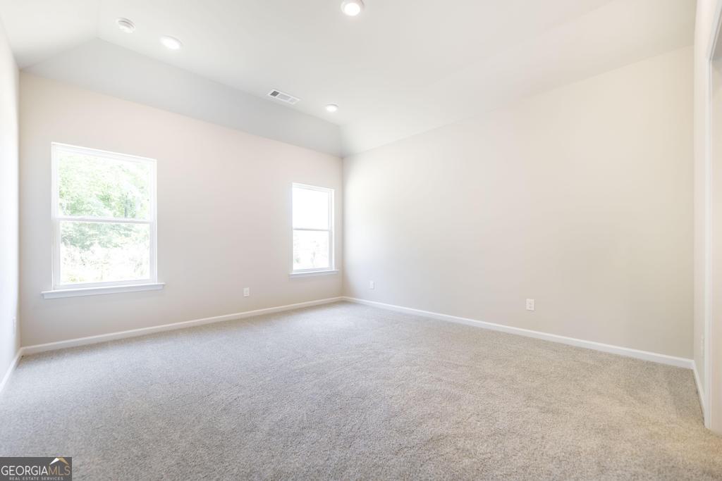 303 Georgian Walk Property Photo 19