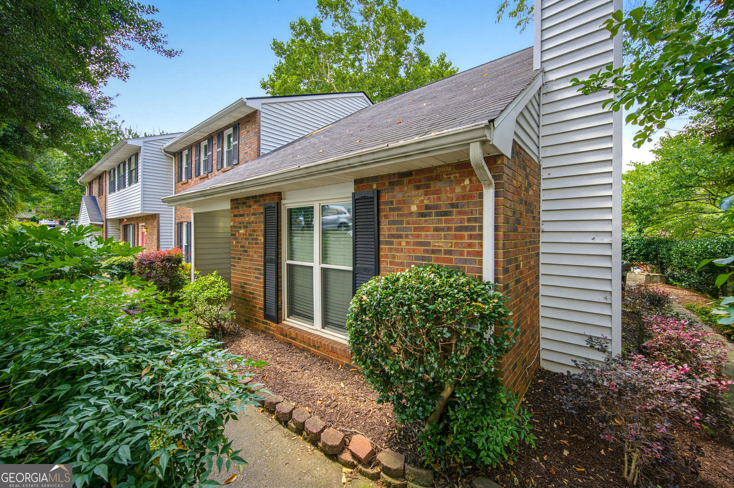 3145 Cape Circle Property Photo 2